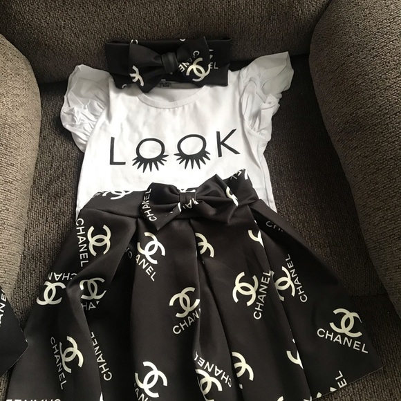 Ready-To-Wear - Picture 3 of 6